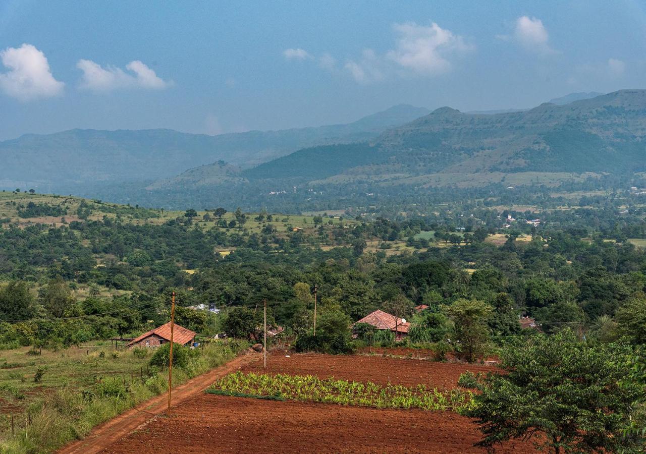 Saffronstays Niramay, Torna-Rajgad - Rustic Pool Villa With A Gazebo And Great Forest Views Marg Asni Kültér fotó