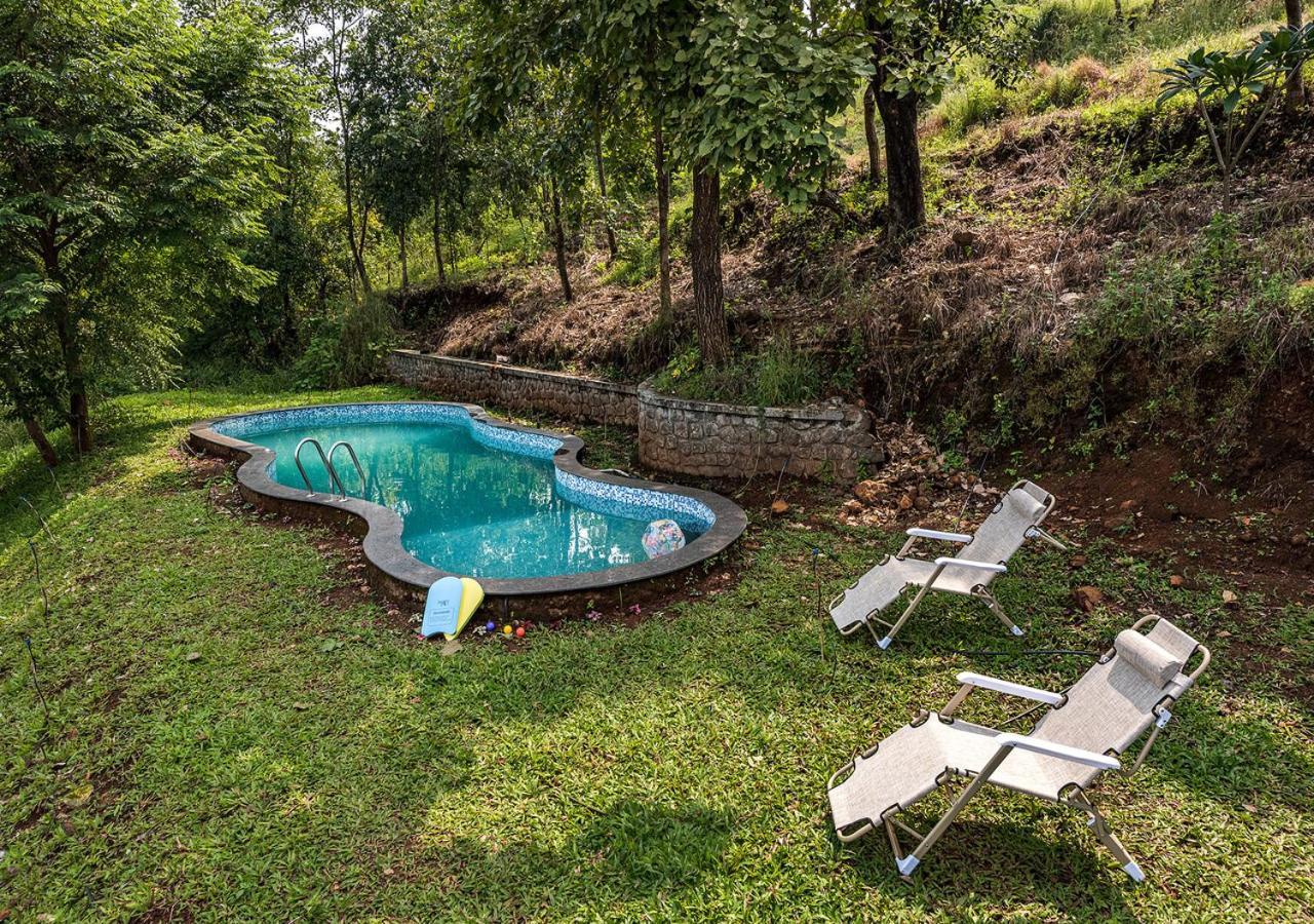Saffronstays Niramay, Torna-Rajgad - Rustic Pool Villa With A Gazebo And Great Forest Views Marg Asni Kültér fotó